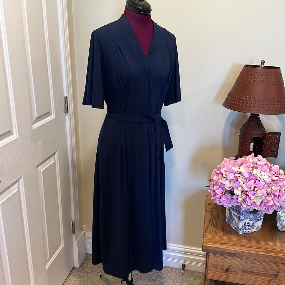 J.McLaughlin Shiloh Short Sleeve Dress in Navy